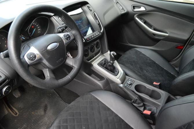 Ford Focus III с пробегом 2011 года, цена 550 000 рублей, 279056 км, хэтчбек, Автокод Объявления