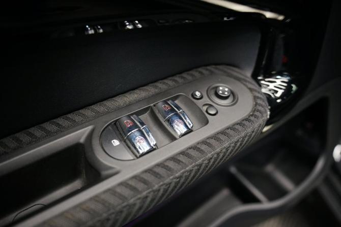Mini Countryman II с пробегом 2019 года, цена 2 995 000 рублей, 76900 км, внедорожник, Автокод Объявления