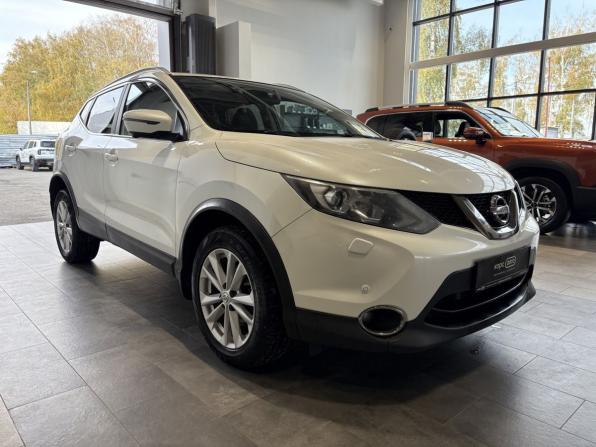 Nissan Qashqai II с пробегом 2017 года, цена 1 341 000 рублей, 211179 км, внедорожник, Автокод Объявления
