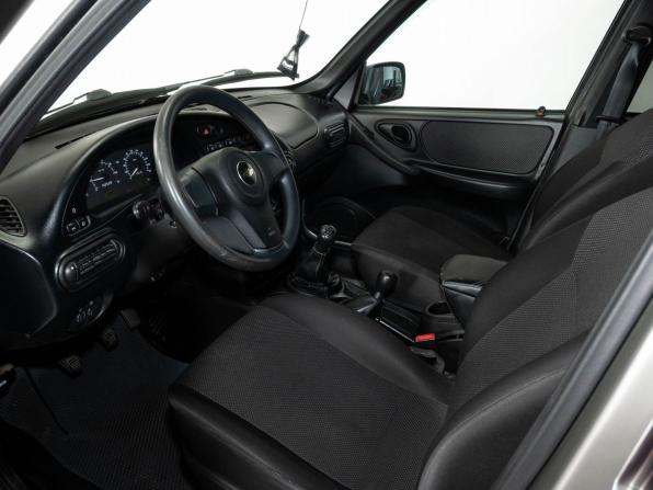 Chevrolet Niva I Рестайлинг с пробегом 2020 года, цена 845 000 рублей, 106589 км, внедорожник, Автокод Объявления