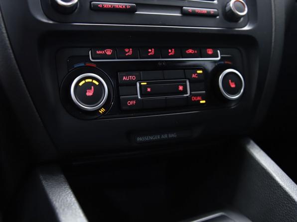 Volkswagen Jetta VI с пробегом 2012 года, цена 890 000 рублей, 182265 км, седан, Автокод Объявления
