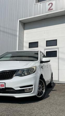 Kia Rio III Рестайлинг с пробегом 2016 года, цена 850 600 рублей, 172259 км, седан, Автокод Объявления
