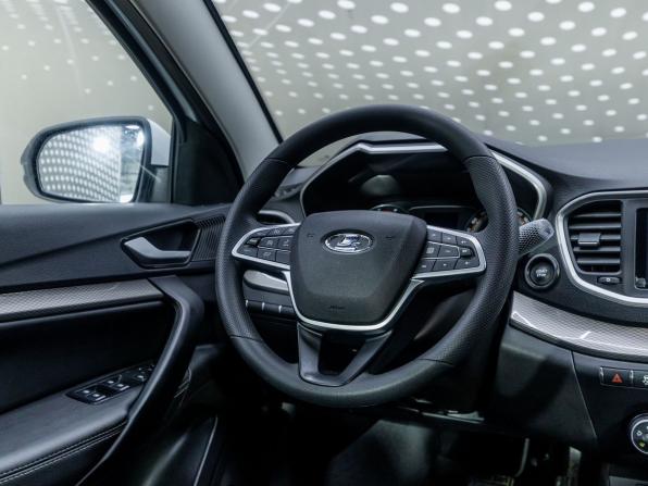 Lada (ВАЗ) Vesta I Рестайлинг (NG) с пробегом 2024 года, цена 1 421 100 рублей, 8518 км, седан, Автокод Объявления
