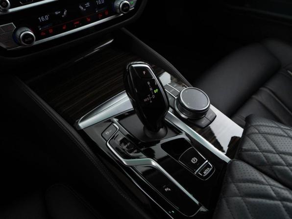 BMW 5 серии VII (G30/G31/G38) Рестайлинг с пробегом 2020 года, цена 4 439 444 рубля, 90615 км, седан, Автокод Объявления