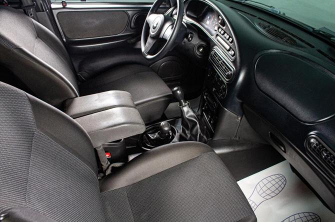 Chevrolet Niva I Рестайлинг с пробегом 2020 года, цена 769 000 рублей, 170000 км, внедорожник, Автокод Объявления