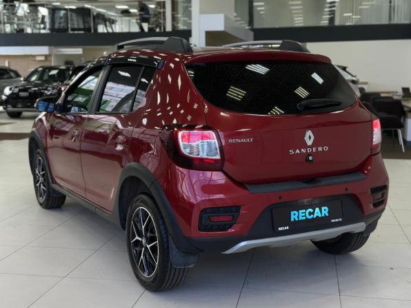 Renault Sandero II с пробегом 2016 года, цена 775 000 рублей, 222551 км, хэтчбек, Автокод Объявления