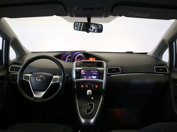 Toyota Verso I Рестайлинг с пробегом 2013 года, цена 1 195 000 рублей, 187037 км, компактвэн, Автокод Объявления