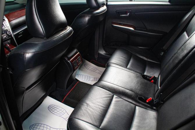 Toyota Camry VII (XV50) Рестайлинг с пробегом 2013 года, цена 1 699 000 рублей, 244378 км, седан, Автокод Объявления