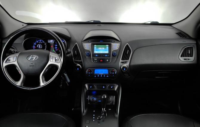 Hyundai ix35 I Рестайлинг с пробегом 2014 года, цена 1 299 000 рублей, 216917 км, внедорожник, Автокод Объявления