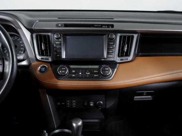 Toyota RAV4 IV (XA40) Рестайлинг с пробегом 2017 года, цена 2 449 000 рублей, 92896 км, внедорожник, Автокод Объявления