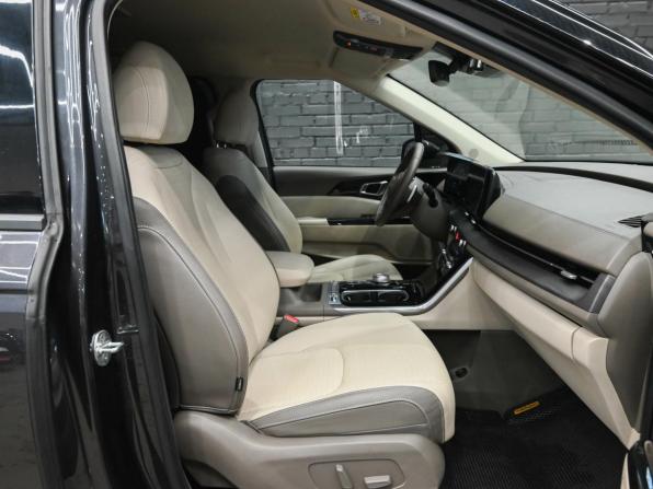 Kia Carnival IV с пробегом 2022 года, цена 4 700 000 рублей, 53865 км, минивэн, Автокод Объявления