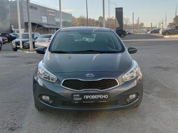 Kia Ceed II с пробегом 2014 года, цена 700 000 рублей, 293097 км, хэтчбек, Автокод Объявления