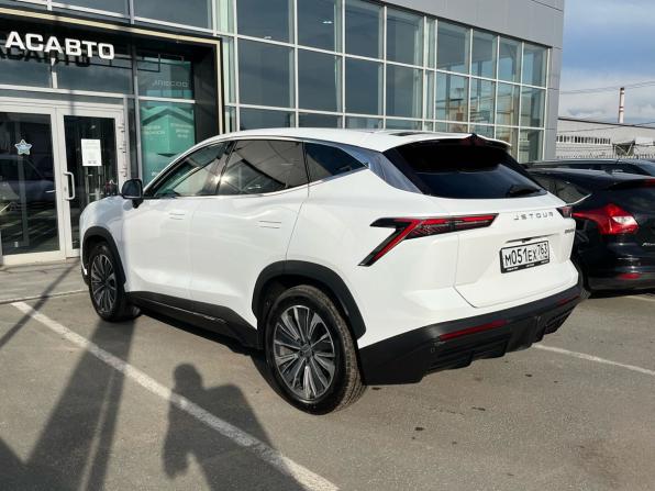 JETOUR DASHING I с пробегом 2023 года, цена 1 850 000 рублей, 32000 км, внедорожник, Автокод Объявления