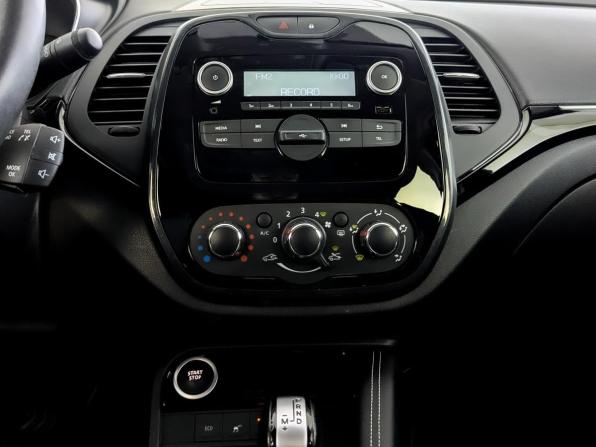 Renault Kaptur I Рестайлинг с пробегом 2021 года, цена 1 599 000 рублей, 85265 км, внедорожник, Автокод Объявления