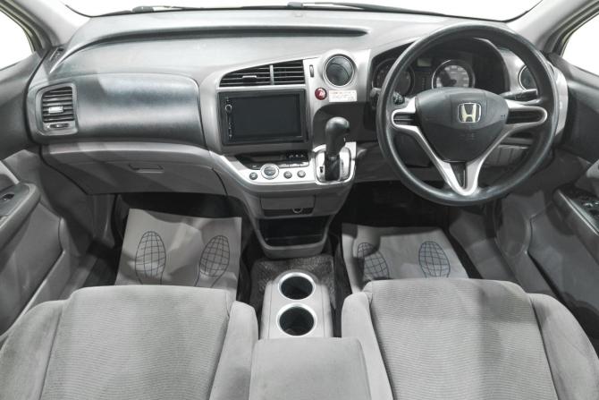 Honda Stream II Рестайлинг с пробегом 2012 года, цена 1 129 000 рублей, 186000 км, компактвэн, Автокод Объявления