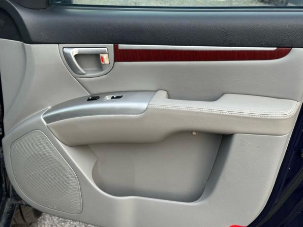 Hyundai Santa Fe II с пробегом 2006 года, цена 980 000 рублей, 237580 км, внедорожник, Автокод Объявления