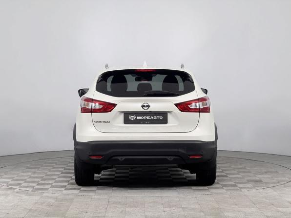 Nissan Qashqai II с пробегом 2017 года, цена 1 750 000 рублей, 156129 км, внедорожник, Автокод Объявления