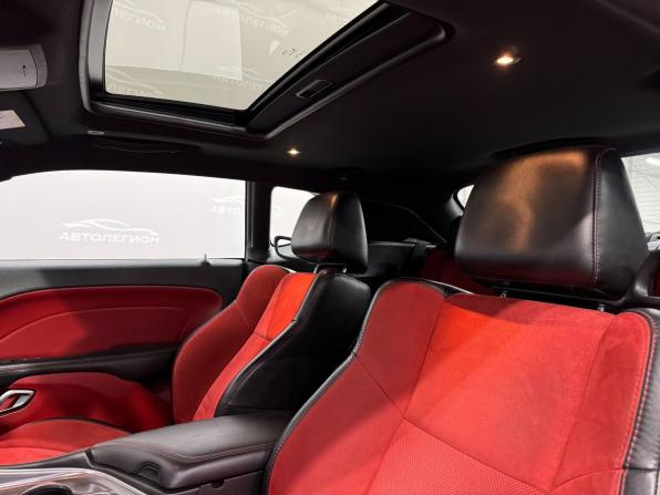 Dodge Challenger III Рестайлинг 2 с пробегом 2018 года, цена 4 000 000 рублей, 133278 км, купе, Автокод Объявления