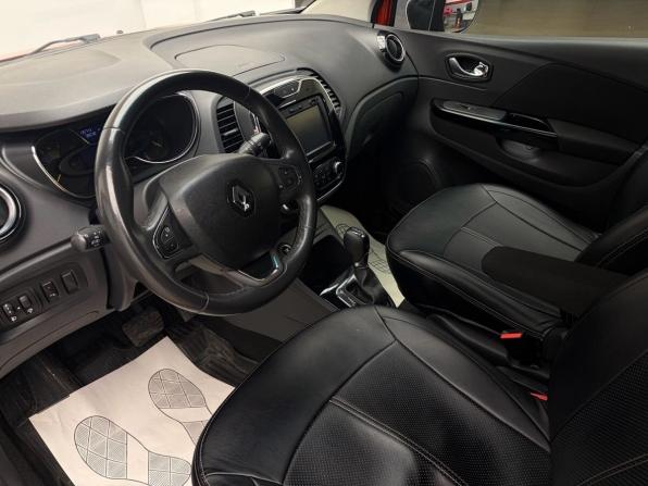 Renault Kaptur I с пробегом 2016 года, цена 1 069 900 рублей, 130740 км, внедорожник, Автокод Объявления