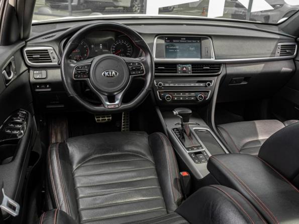 Kia Optima IV с пробегом 2018 года, цена 2 250 000 рублей, 131818 км, седан, Автокод Объявления