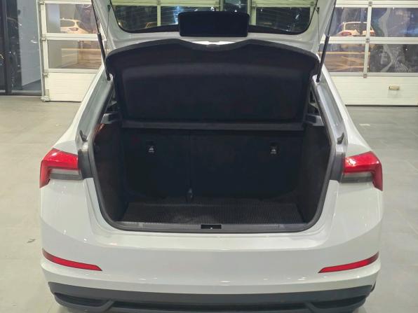 Skoda Rapid II с пробегом 2021 года, цена 1 250 000 рублей, 90988 км, лифтбек, Автокод Объявления