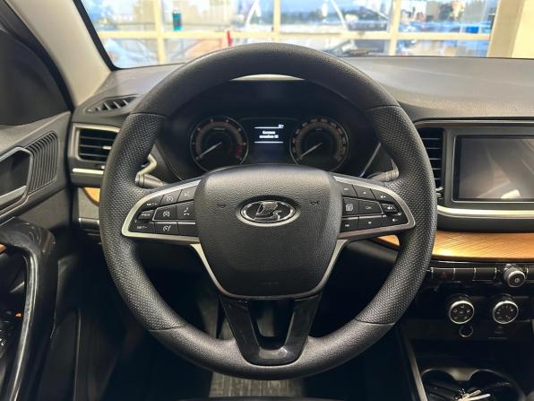 Lada (ВАЗ) Vesta I Рестайлинг (NG) с пробегом 2023 года, цена 1 290 000 рублей, 80000 км, седан, Автокод Объявления