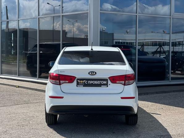 Kia Rio III Рестайлинг с пробегом 2016 года, цена 949 000 рублей, 210600 км, седан, Автокод Объявления