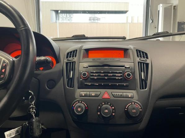 Kia Ceed I с пробегом 2007 года, цена 590 000 рублей, 313060 км, хэтчбек, Автокод Объявления