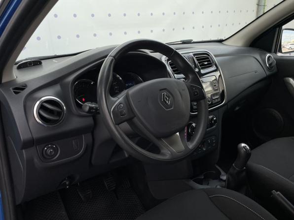 Renault Sandero II с пробегом 2017 года, цена 985 000 рублей, 148152 км, хэтчбек, Автокод Объявления
