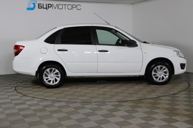 Lada (ВАЗ) Granta I Рестайлинг с пробегом 2018 года, цена 649 990 рублей, 56964 км, седан, Автокод Объявления