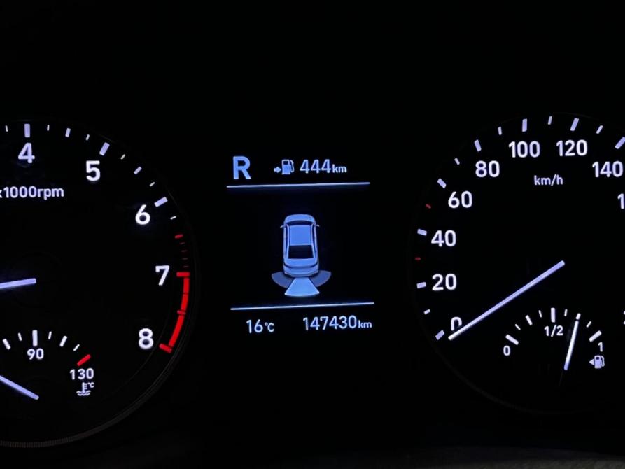 Hyundai Solaris II Санкт-Петербург  - изображение 16