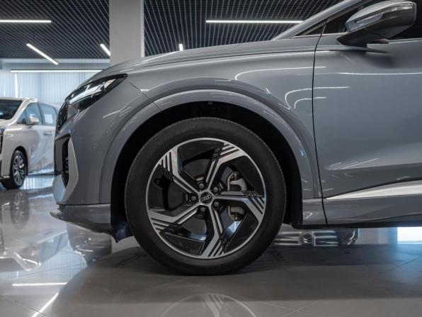 Audi Q4 e-tron с пробегом 2023 года, цена 4 700 000 рублей, 12214 км, внедорожник, Автокод Объявления