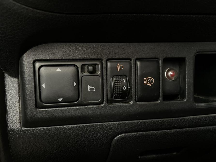 Nissan Note I Екатеринбург  - изображение 16