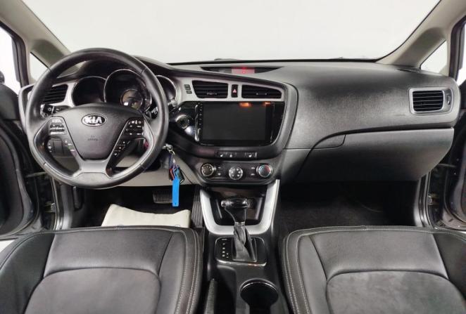 Kia Ceed II с пробегом 2015 года, цена 1 290 000 рублей, 164590 км, хэтчбек, Автокод Объявления