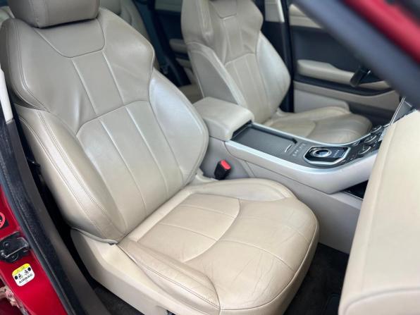 Land Rover Range Rover Evoque I Рестайлинг с пробегом 2018 года, цена 1 790 000 рублей, 300000 км, внедорожник, Автокод Объявления