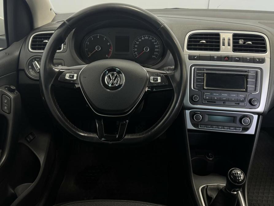 Volkswagen Polo V Рестайлинг Красноярск  - изображение 14