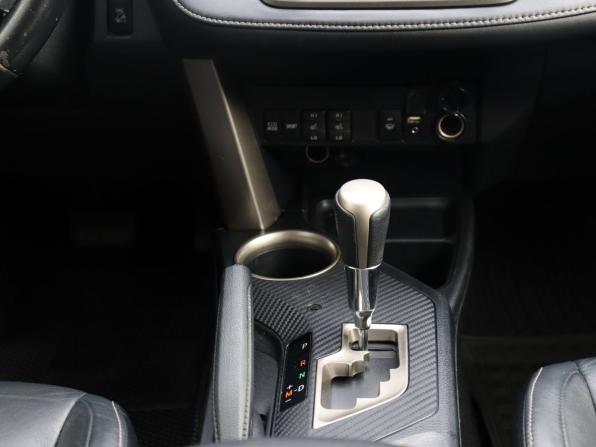 Toyota RAV4 IV (XA40) с пробегом 2013 года, цена 1 500 000 рублей, 299043 км, внедорожник, Автокод Объявления