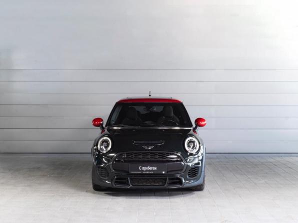 Mini Hatch III (F55/F56) Рестайлинг с пробегом 2018 года, цена 2 130 000 рублей, 146000 км, хэтчбек, Автокод Объявления