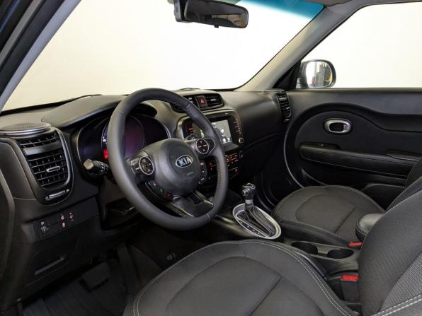 Kia Soul II Рестайлинг с пробегом 2018 года, цена 1 530 000 рублей, 81746 км, хэтчбек, Автокод Объявления