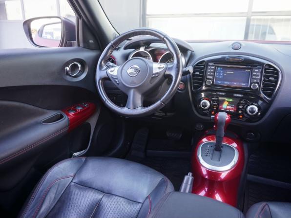 Nissan Juke I Рестайлинг с пробегом 2017 года, цена 1 370 000 рублей, 103426 км, внедорожник, Автокод Объявления