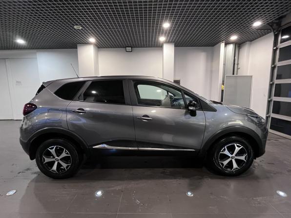 Renault Kaptur I с пробегом 2018 года, цена 1 415 000 рублей, 98377 км, внедорожник, Автокод Объявления