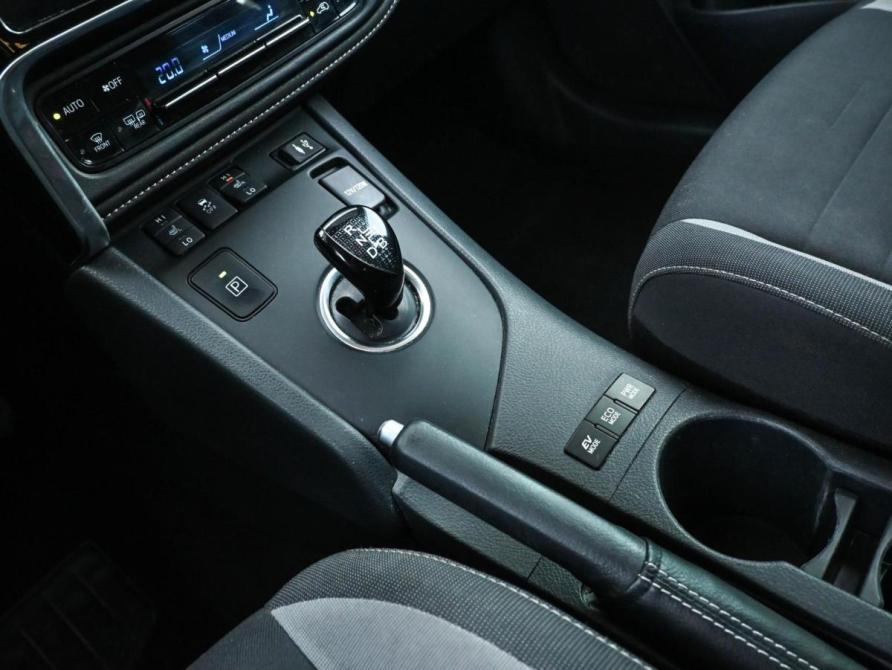 Toyota Auris II Рестайлинг Новороссийск  - изображение 22