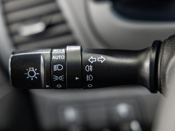 Hyundai Solaris I Рестайлинг с пробегом 2015 года, цена 1 098 000 рублей, 158203 км, хэтчбек, Автокод Объявления