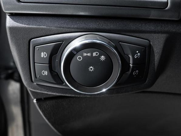 Ford Mondeo V с пробегом 2018 года, цена 1 598 000 рублей, 112655 км, седан, Автокод Объявления