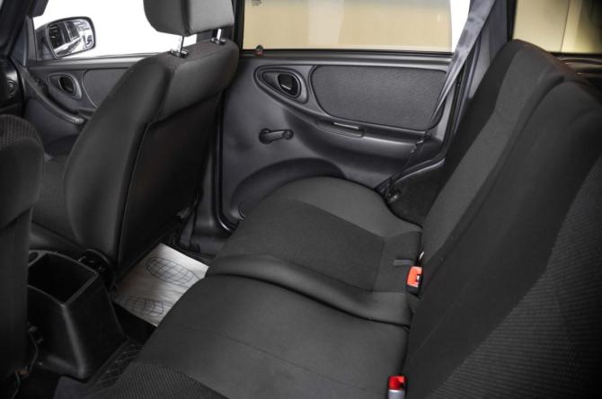 Chevrolet Niva I Рестайлинг с пробегом 2015 года, цена 639 000 рублей, 110000 км, внедорожник, Автокод Объявления
