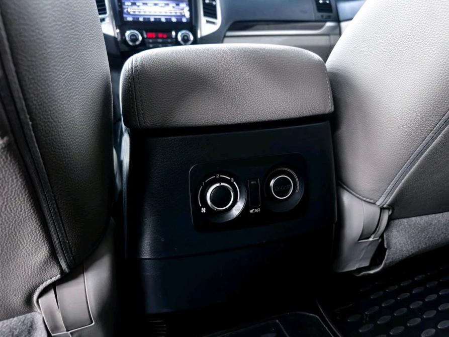 Mitsubishi Pajero IV Рестайлинг 2 Уфа  - изображение 18