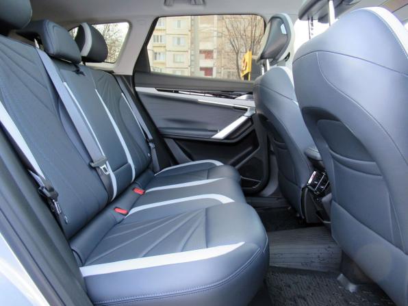 Geely Atlas II с пробегом 2024 года, цена 3 010 000 рублей, 28267 км, внедорожник, Автокод Объявления