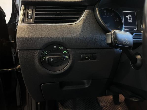 Skoda Octavia III (A7) с пробегом 2013 года, цена 1 265 000 рублей, 255067 км, лифтбек, Автокод Объявления