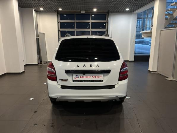 Lada (ВАЗ) Granta I Рестайлинг с пробегом 2023 года, цена 940 000 рублей, 60032 км, универсал, Автокод Объявления