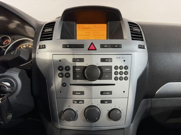 Opel Zafira B Рестайлинг с пробегом 2010 года, цена 759 900 рублей, 193910 км, компактвэн, Автокод Объявления